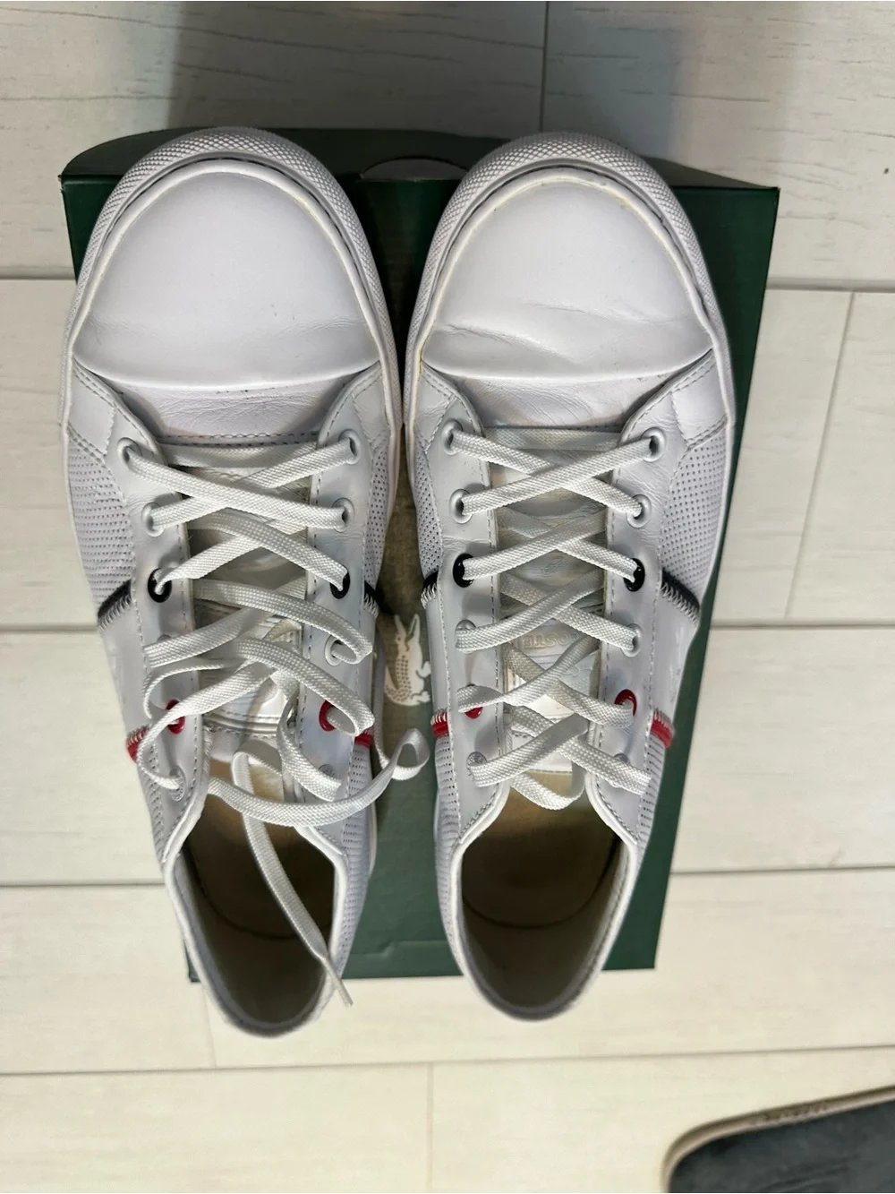 Lacoste Men's White Casual Lace-Up Sneakers with Red & Blue Accent